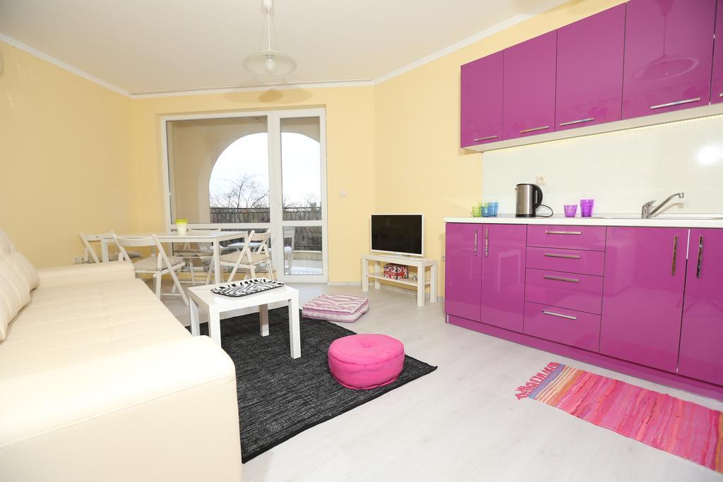 South Beach Apartments Obzor Room photo